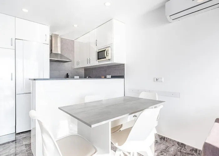 Apartament Damas 23-c Levante