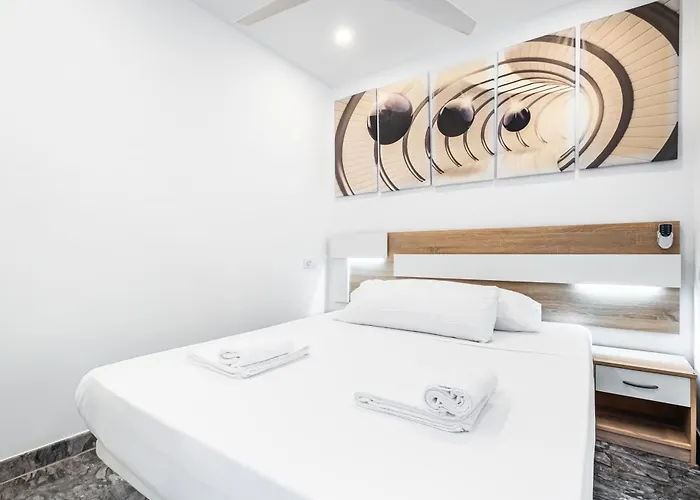 Apartament Damas 23-c Levante Benidorm